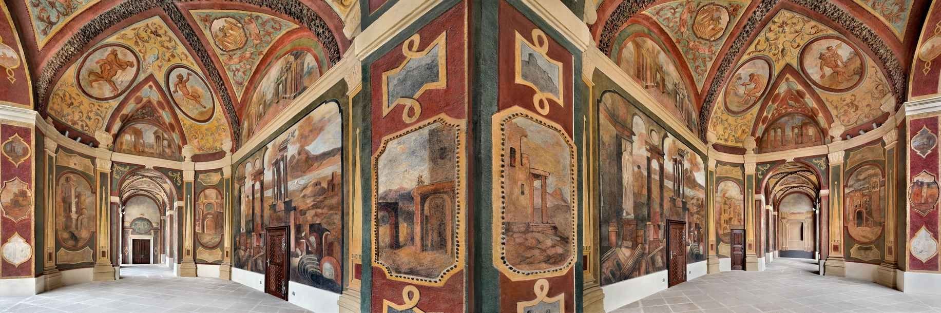 Gardens below Prague Castle_Ledebour Garden_02.jpg