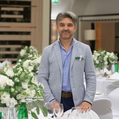 Vlad mazepin wedding planner in Prague